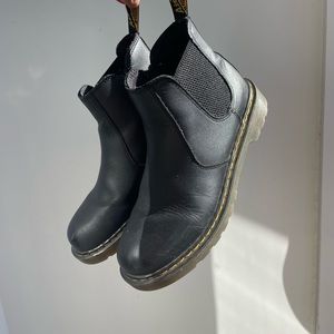 Doc marten black Chelsea boots